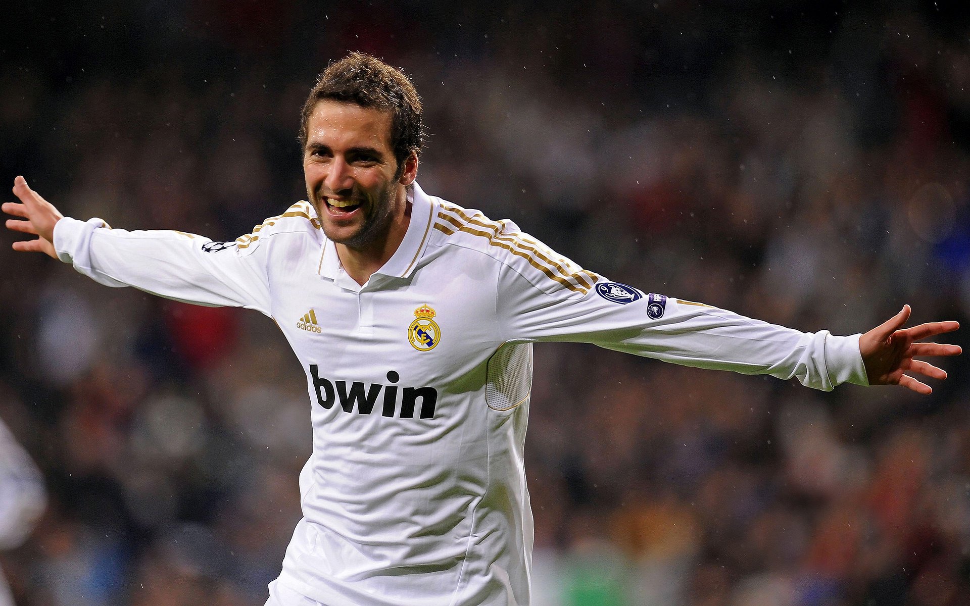 意甲豪门疯狂追逐欧洲多线球员，意甲曾经的豪门