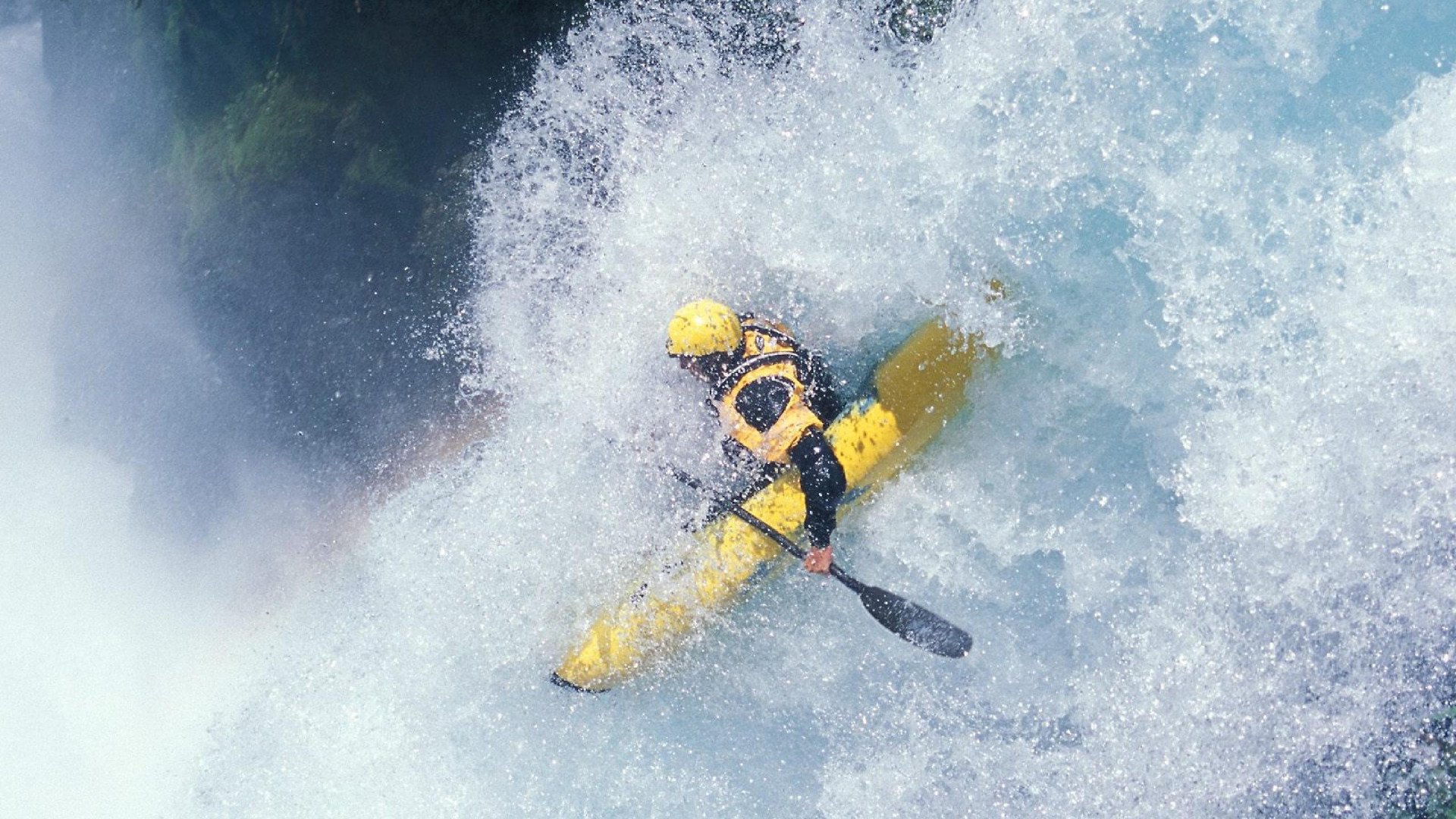 远射“天外来客”：那些燃爆全场的激烈射门，远射破门集锦